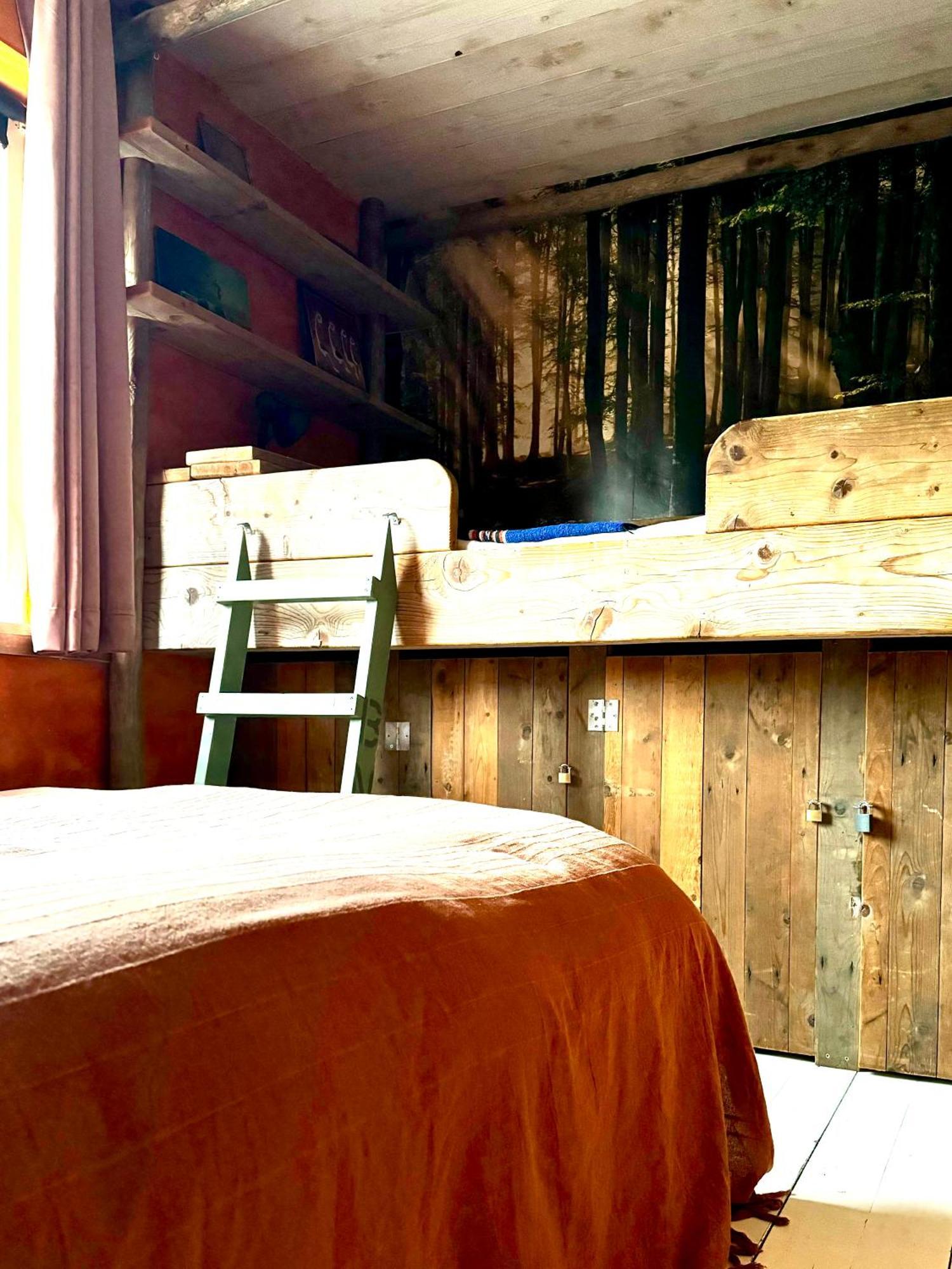 In De Aap - Appartementen & Guesthouse Берген Екстериор снимка